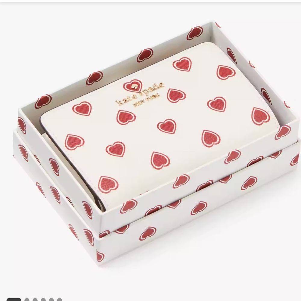 Kate Spade Madison Heartfelt Geo Boxed Medium Compact Bifold Wallet NIB